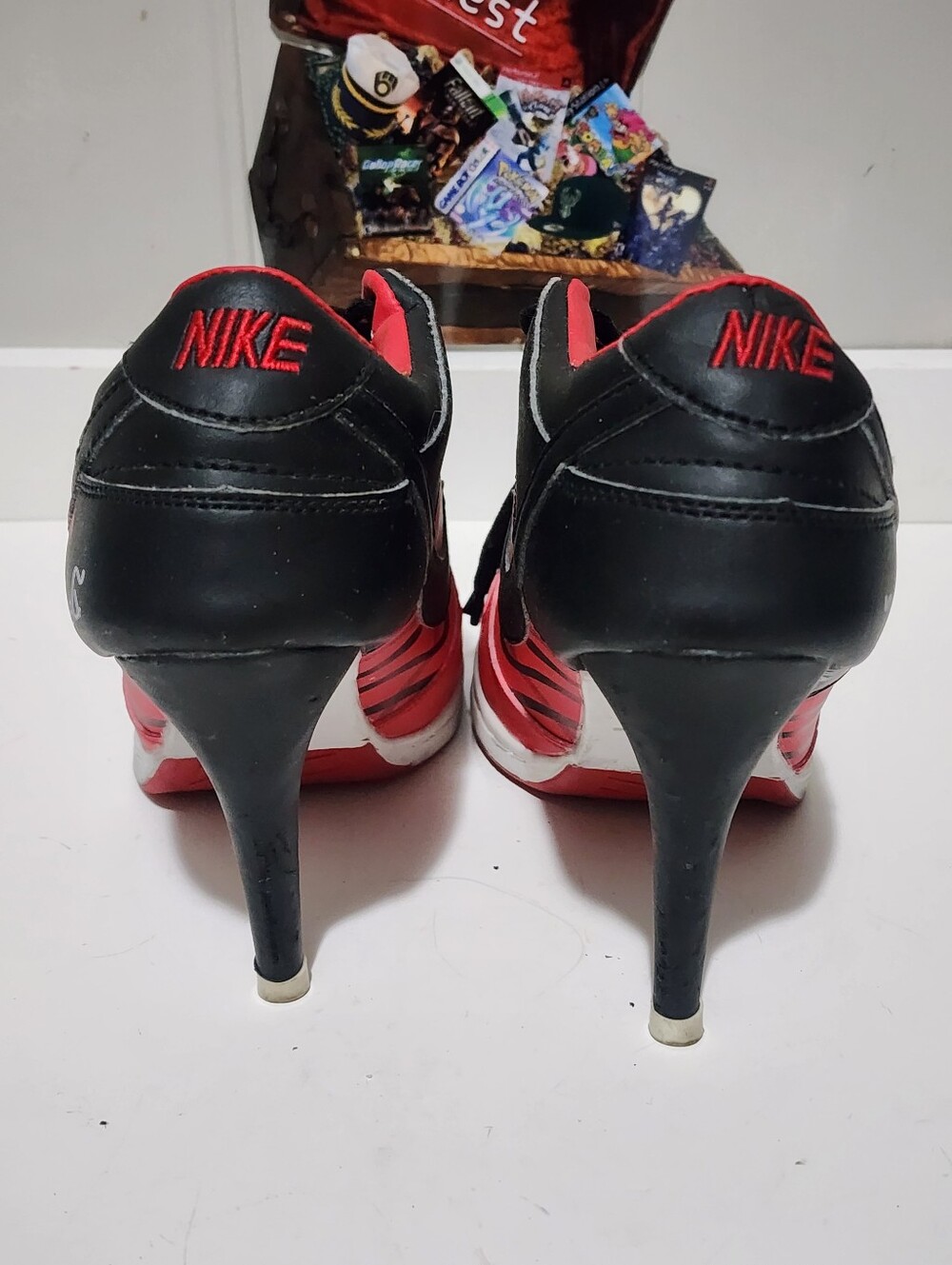 Nike SB Rose Custom High Heel Stiletto Red Black Womens Size 9.5 Rare - Picture 9 of 10